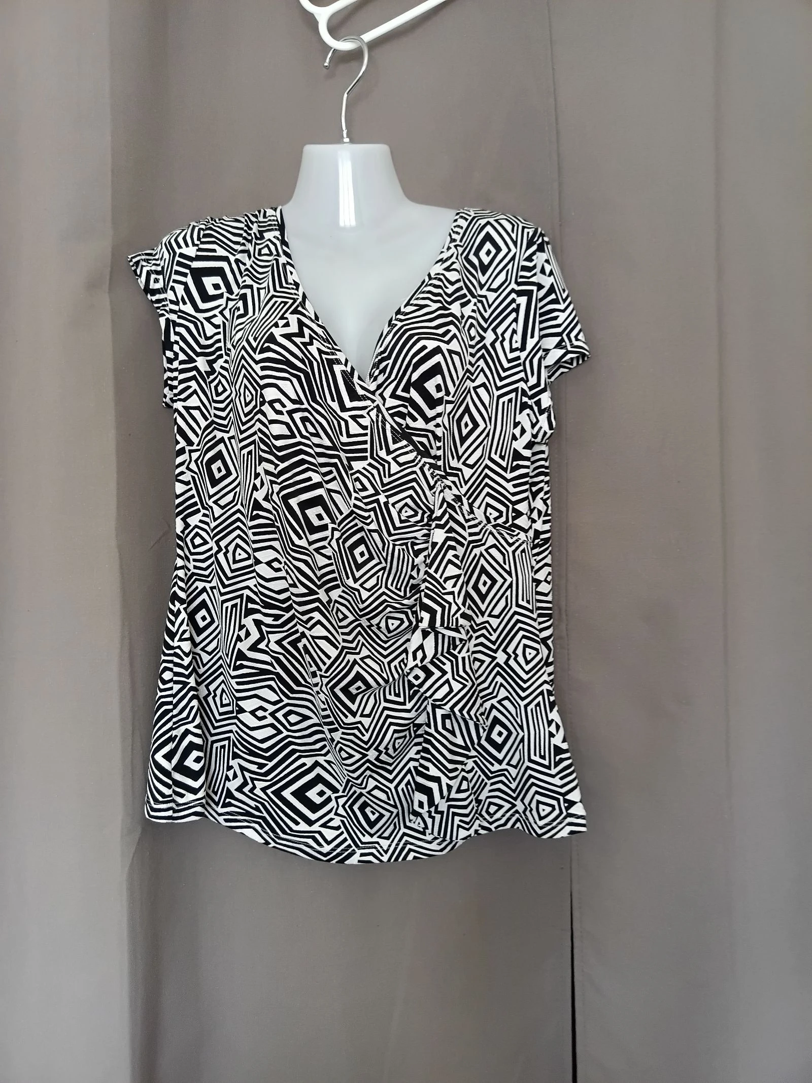 Maillot noir et blanc Breal taille 5
